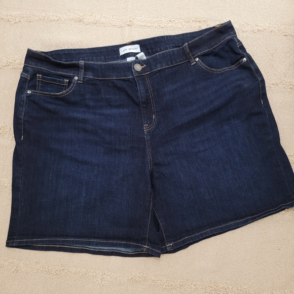 Lane Bryant Women Shorts plus denim stretch- #22 - Picture 2 of 6